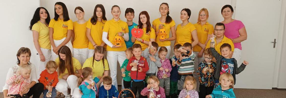 Zdrávka Kostelec a studenti oboru nutriční asistent se věnují dětem z MŠ